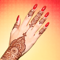 Mehndi Design 2025: Nail Art