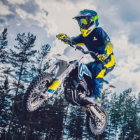 Dirt Bike Stunt Wallpapers